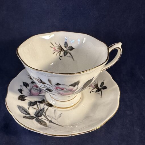 Royal Albert 'Queen's messenger' theekop en schotel Ø kopje 9 cm, hoog 7 cm - Afbeelding 3