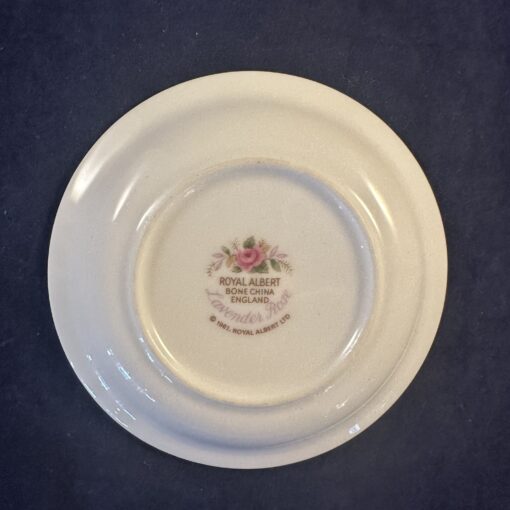 Royal Albert Lavender rose bonbonschoteltje, Ø 9 cm - Afbeelding 2