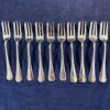 Haags Lofje set van 10 zilveren taartvorkjes (13 cm.)