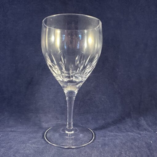 Set van 11 wijnglazen olijfslijpsel, hoog 14,5 cm, Ø 6,8 cm