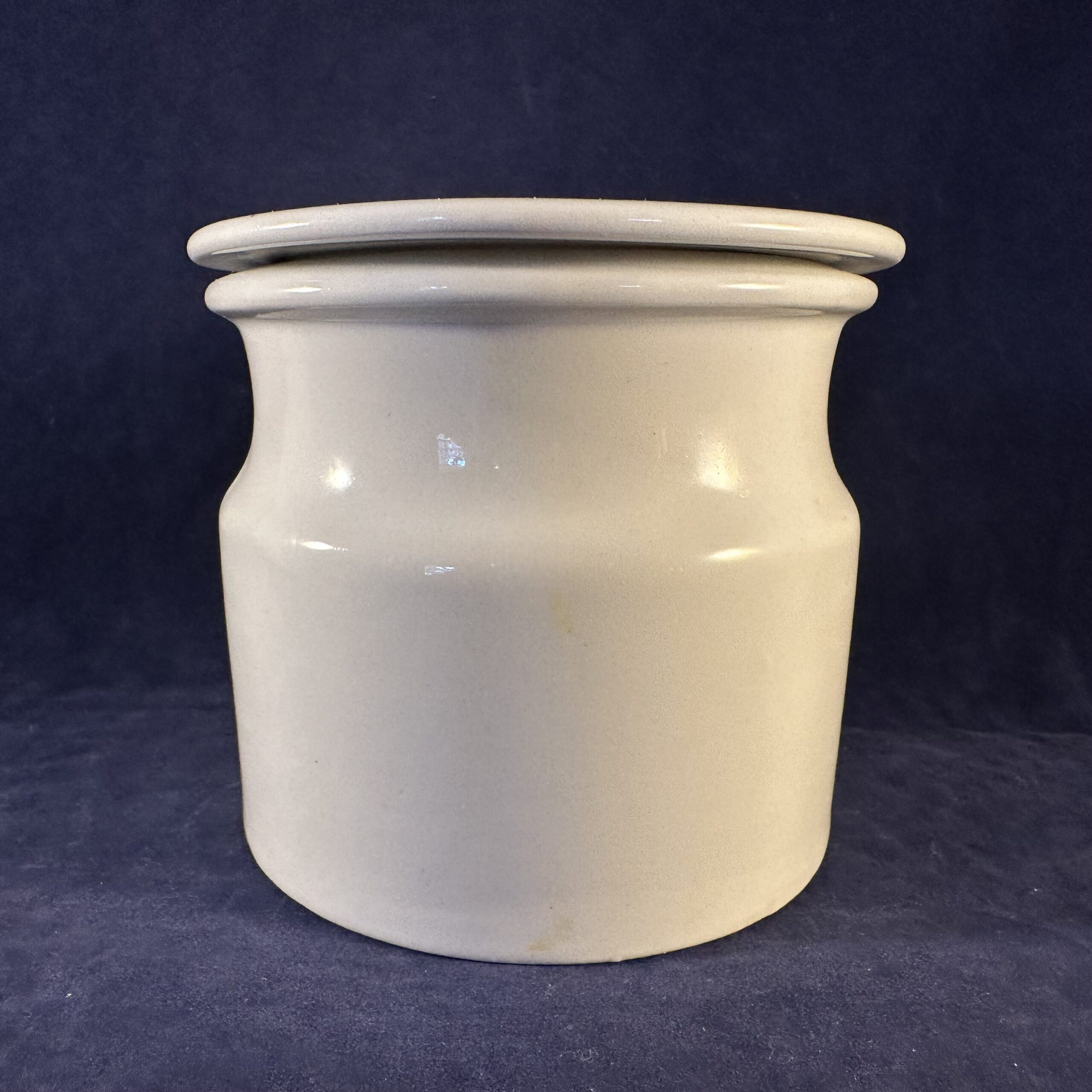 Arabia Pomona suikerpot / jampot met deksel, hoog 9 cm Ø 9,8 cm