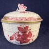 Herend Apponyi roze suikerpotje met deksel nr.1662AP Ø 10,6 hoog 10 cm.
