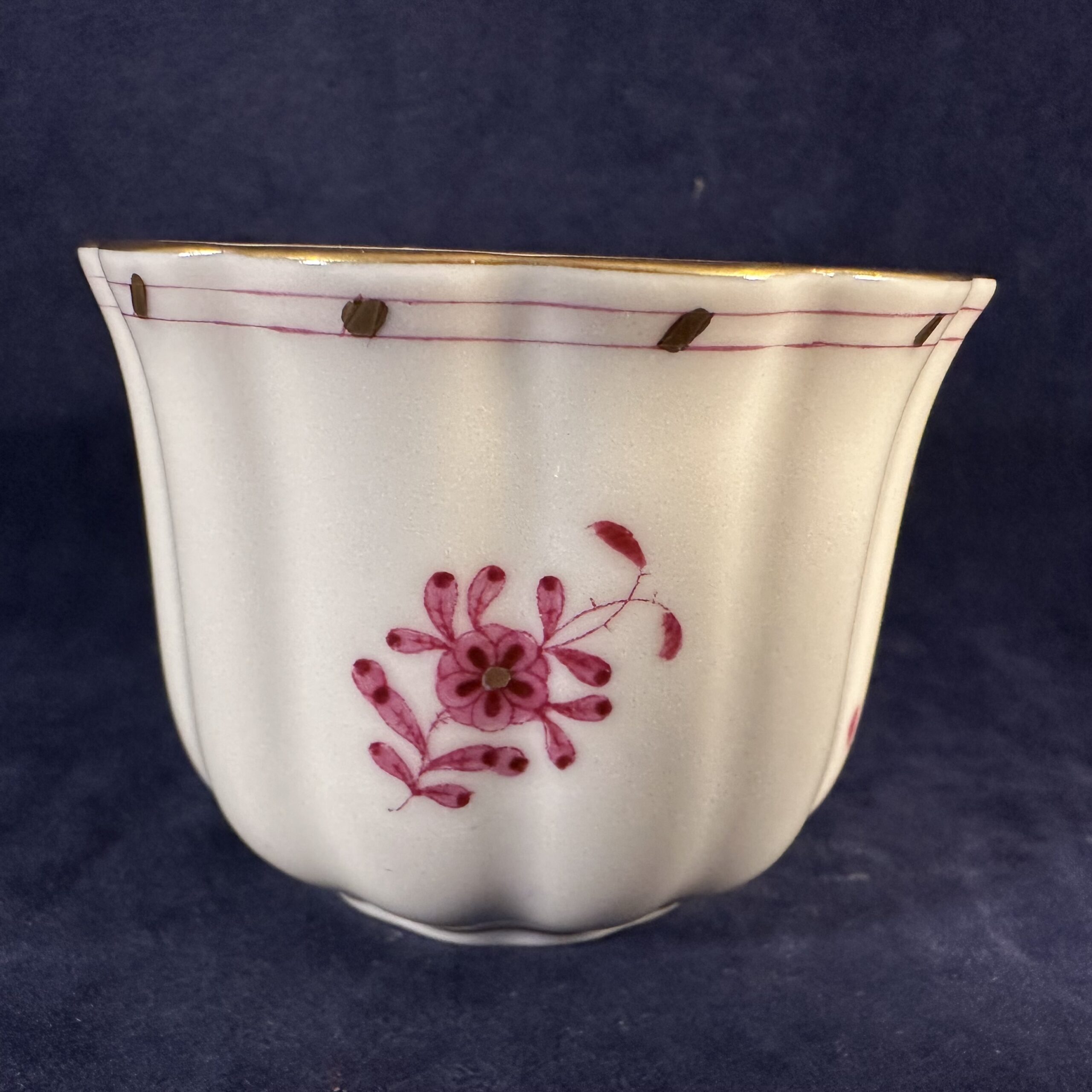 Herend Apponyi roze mini cachepot nr 7210, hoog 5 cm - Afbeelding 2