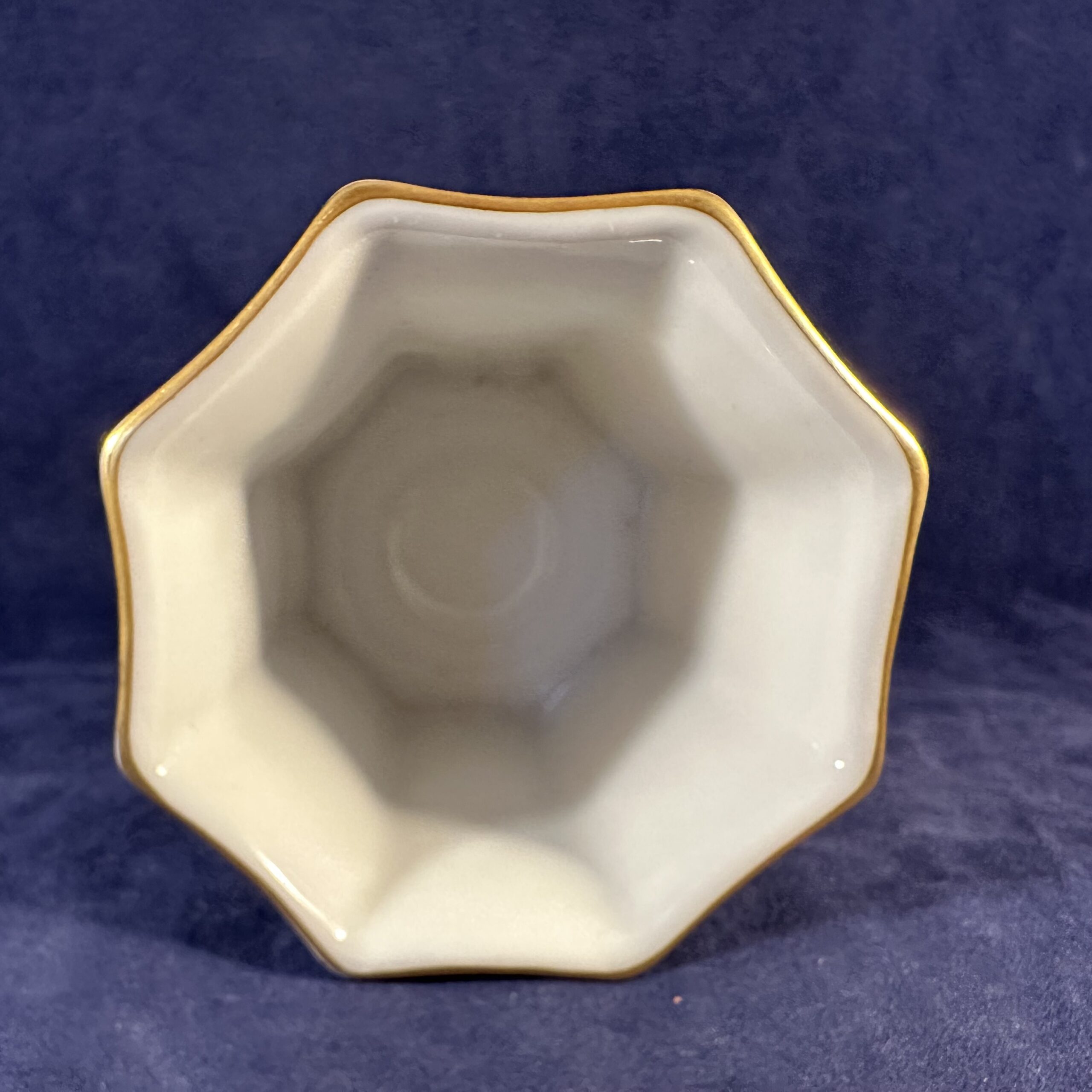 Herend Apponyi roze mini cachepot geschulpt nr 8960, hoog 6 cm - Afbeelding 3