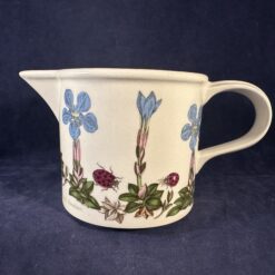 Portmeirion Botanic Garden roomkannetje hoog 6,5 cm ' Gentiana Verna/ Spring Gentian'