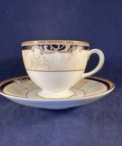 Wedgwood Cornucopia kop met schotel Ø kop 8,4 cm hoog 7 cm