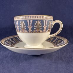 Wedgwood 'Beresford' kop met schotel Ø kop 8,4 cm hoog 7 cm