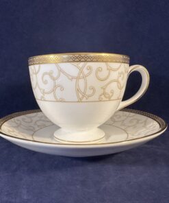 Wedgwood 'Celestial gold' kop met schotel Ø kop 8,4 cm hoog 6,9 cm