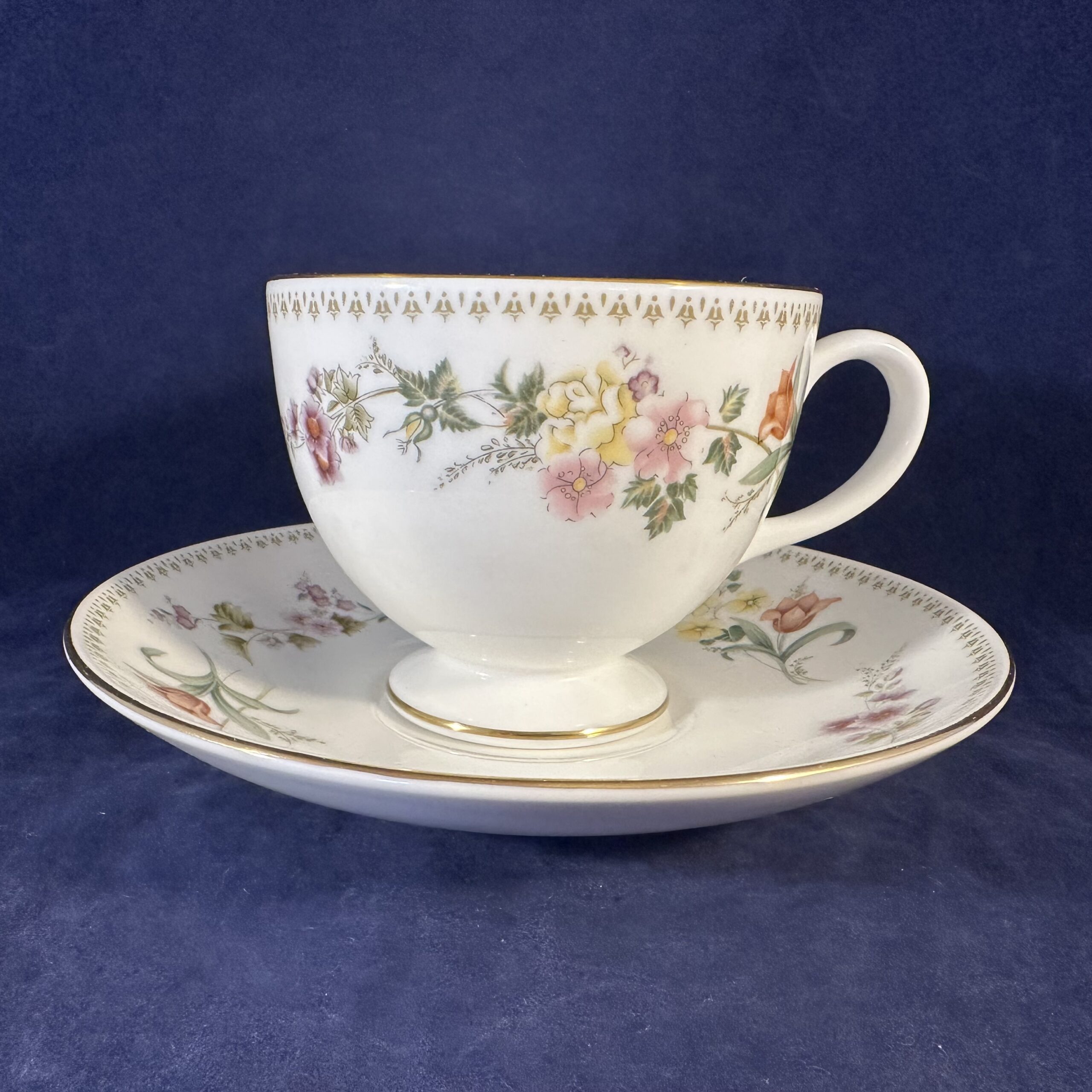 Wedgwood 'Mirabelle' kop met schotel Ø kop 8,4 cm hoog 6,9 cm