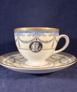Wedgwood 'Madeleine' kop met schotel Ø kop 8,4 cm hoog 6,9 cm