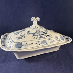 Meissen Teichert dekschaal 29 x 25 cm, hoog 12 cm