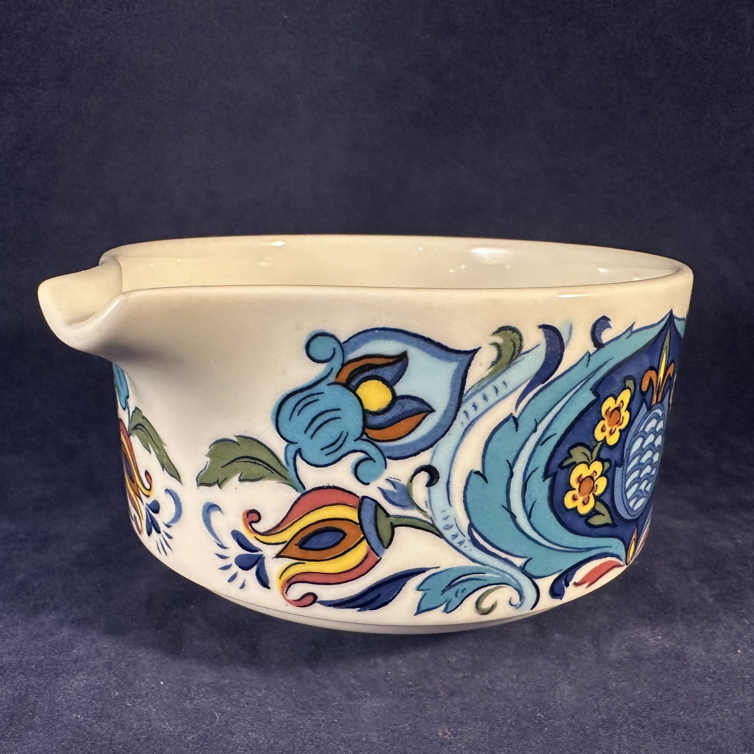 Villeroy en Boch 'Izmir' roomkannetje Ø 9 cm., 5 cm hoog. - Afbeelding 4