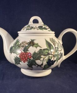 Portmeirion Botanic Garden'The Holly and the Ivy' theepot hoog 17 cm, inhoud 1 liter.