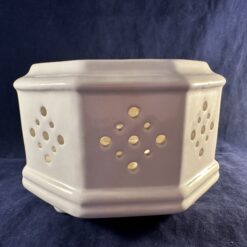 Zenith theelicht hoog 9,5 cm. Ø 14 cm.