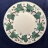 Wedgwood 'Napoleon Ivy' diep bord