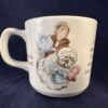 Wedgwood Mrs. Tiggy-Winkle mok met oor Ø 7,6 cm hoog 7,3 cm.