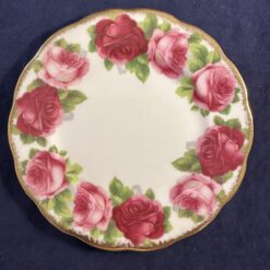 Royal Albert 'Old English Rose' gebaksbordje Ø 16 cm.