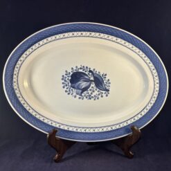 Royal Copenhagen Tranquebar ovale schaal Ø 37,5 x27 cm, hoog 3 cm
