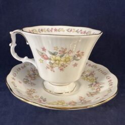 Royal Albert koffie kopje - serie zodiac serie 'aries' Ø 9 cm, hoog 7 cm