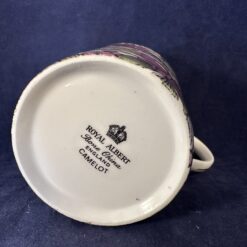 Royal Albert koffiekop en schotel - serie Camelot Ø 6,3 cm, hoog 7,5 cm - Afbeelding 4