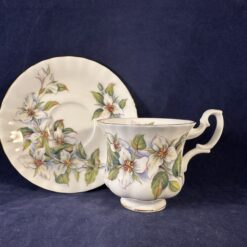 Royal Albert 'Trillium 2' dameskop en schotel Ø 7,3 cm hoog 7,7 cm. - Afbeelding 4