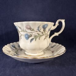 Royal Albert 'Brigadoon' herenkop en schotel Ø kop 8,7 cm hoog 7,8 cm
