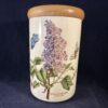 Portmeirion Botanic Garden voorraadpot met houten deksel hoog 16 cm tot deksel, Ø 10 cm,'Syringa Vulgaris/ Garden Lilac