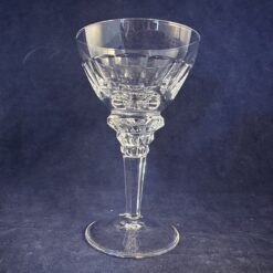 Kristalunie Maastricht bitterglaasje ontworpen door Jan Eisenloeffel 1927-28. Hoog 10,5 cm, Ø 6 cm.