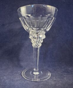 Kristalunie Maastricht port/ sherryglas ontworpen door Jan Eisenloeffel 1927-28. Hoog 13 cm, Ø 7,5 cm.