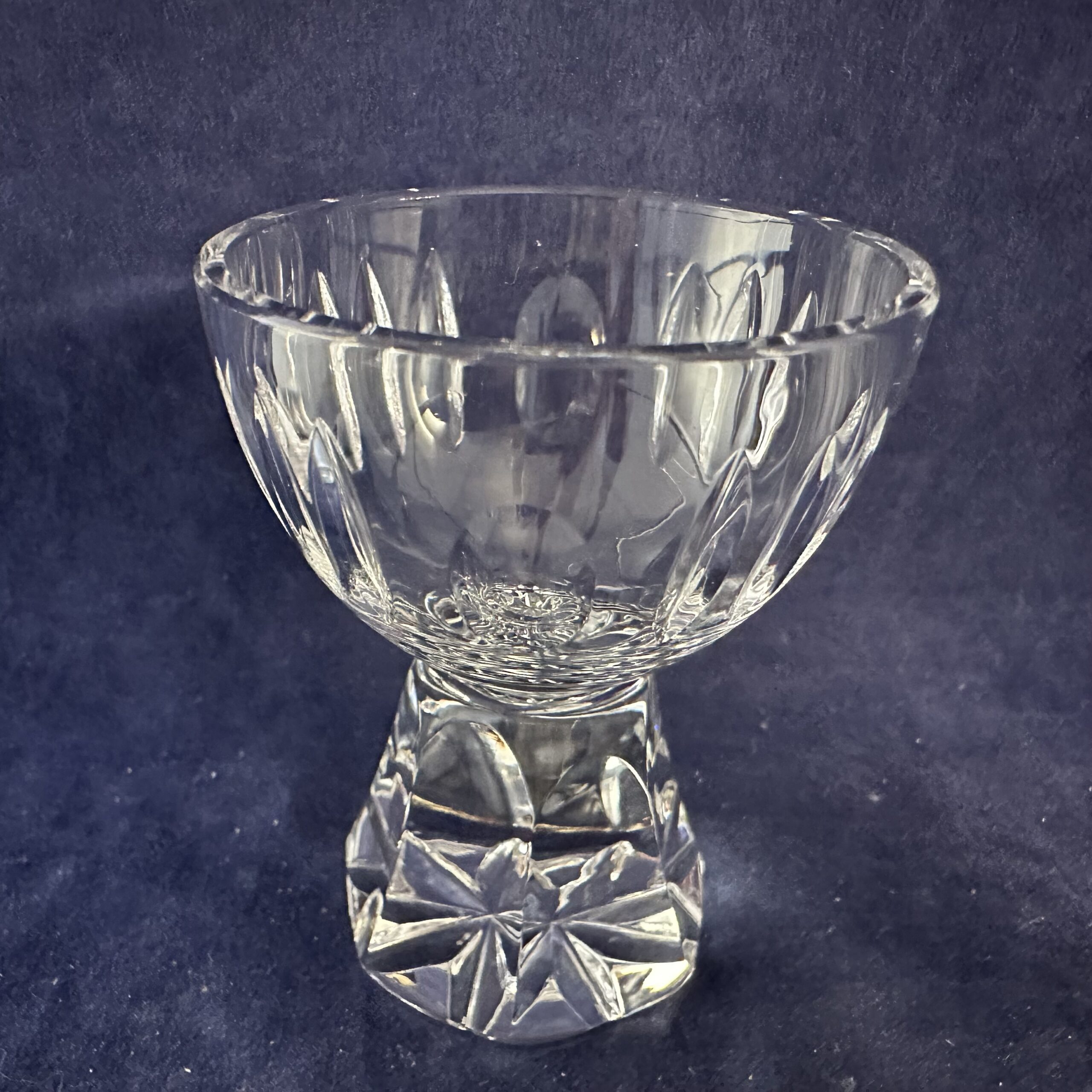 Set van 5 kristallen likeurglaasjes op voet, hoog 7 cm Ø 5,2 cm - Afbeelding 3