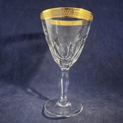 Moser set van 3 mondgeblazen wijnglazen met gouden rand, hoog 14 cm., Ø 7,7 cm.