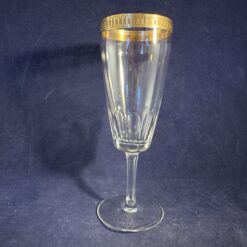 Set van 5 flutes met gouden rand, hoog 17 cm., Ø 5,5 cm.