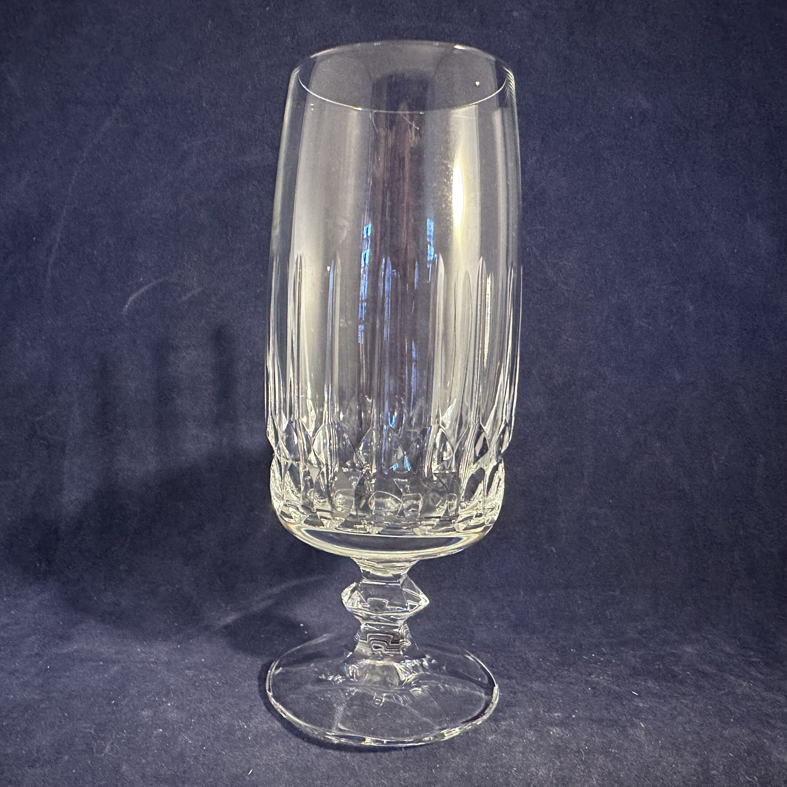 Set van 3 kleine bierglazen, hoog 16 cm., Ø 5,5 cm.