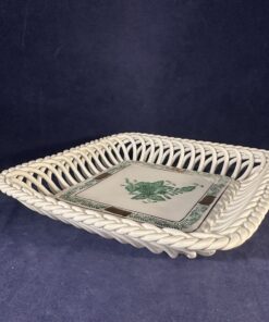 Herend Apponyi groen vierkant mandje met vlechtwerknr 7377, Ø 15,5 x 15,5 cm, hoog 3 cm