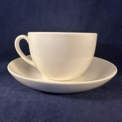 Wedgwood Queen's Ware - Traditional grote theekop en schotel Ø 10 cm hoog 6,5 cm