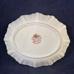 Royal Albert 'Romance' bonbonschaaltje Ø 14,6 x 12 cm, hoog 3,2 cm. - Afbeelding 3