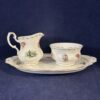 Royal Albert 'Flower of the month' series roomstel met suikerbakje en roomkan, onderschaal  26 x 15 cm
