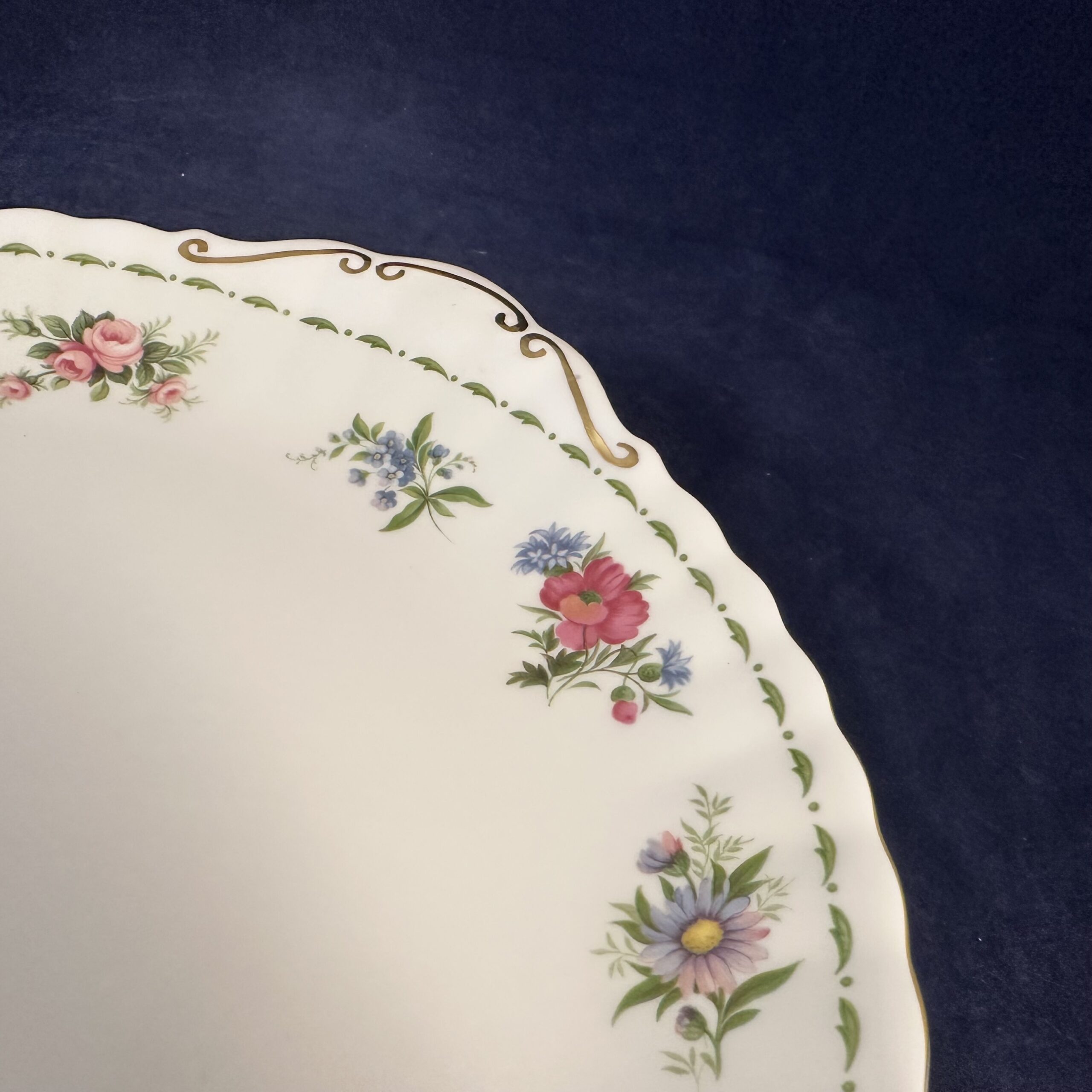 Royal Albert Flower of the month series taartschaal Ø 29 cm - Afbeelding 2