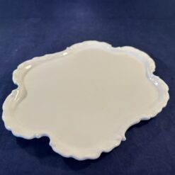 Delfts wit serveerschaaltje serveerschaaltje 29 x 22 cm.