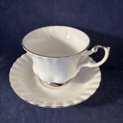 Royal Albert 'Chantilly' platinum herenkop en schotel Ø kopje 8,6 cm