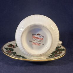 Queens 'Duletide' kop en schotel Ø 7,8 cm hoog 8 cm. - Afbeelding 2