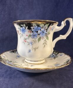 Royal Albert 'Royal Choice Series' 'Windsor' dameskop en schotel, Ø kopje 7,5 cm, hoog 7,5 cm