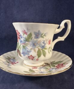 Royal Albert 'Summertime series' 'Bourton' dameskop en schotel Ø 7,3 cm hoog 7,5 cm
