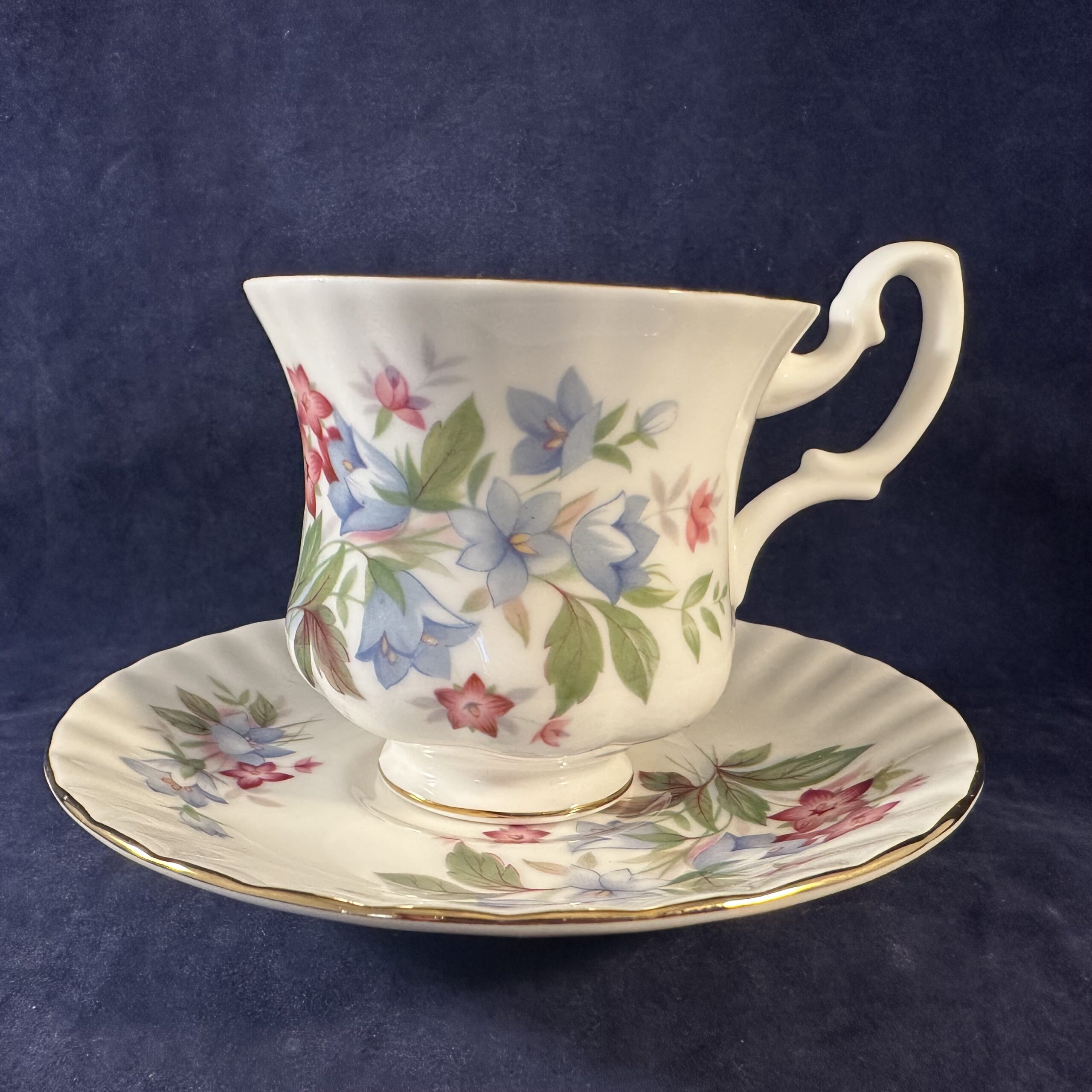 Royal Albert 'Summertime series' 'Bourton' dameskop en schotel Ø 7,3 cm hoog 7,5 cm