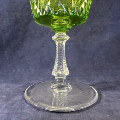 Val Saint Lambert ‘Heidelberg’ set van 7 groene wittewijnglazen, hoog 13,2 cm, Ø 7 cm. - Afbeelding 2