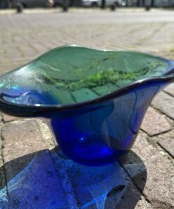 Leerdam unica vaas van Floris Meydam AE 976 (1955) Hoog 10,5 cm, Ø 19 x 12 cm