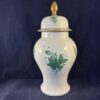 Herend Apponyi groen dekselvaas met deksel hoogte 25 cm Ø 7,5 cm nr 6629