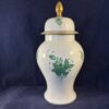 Herend Apponyi groen dekselvaas met deksel hoogte 25 cm Ø 7,5 cm nr 6629