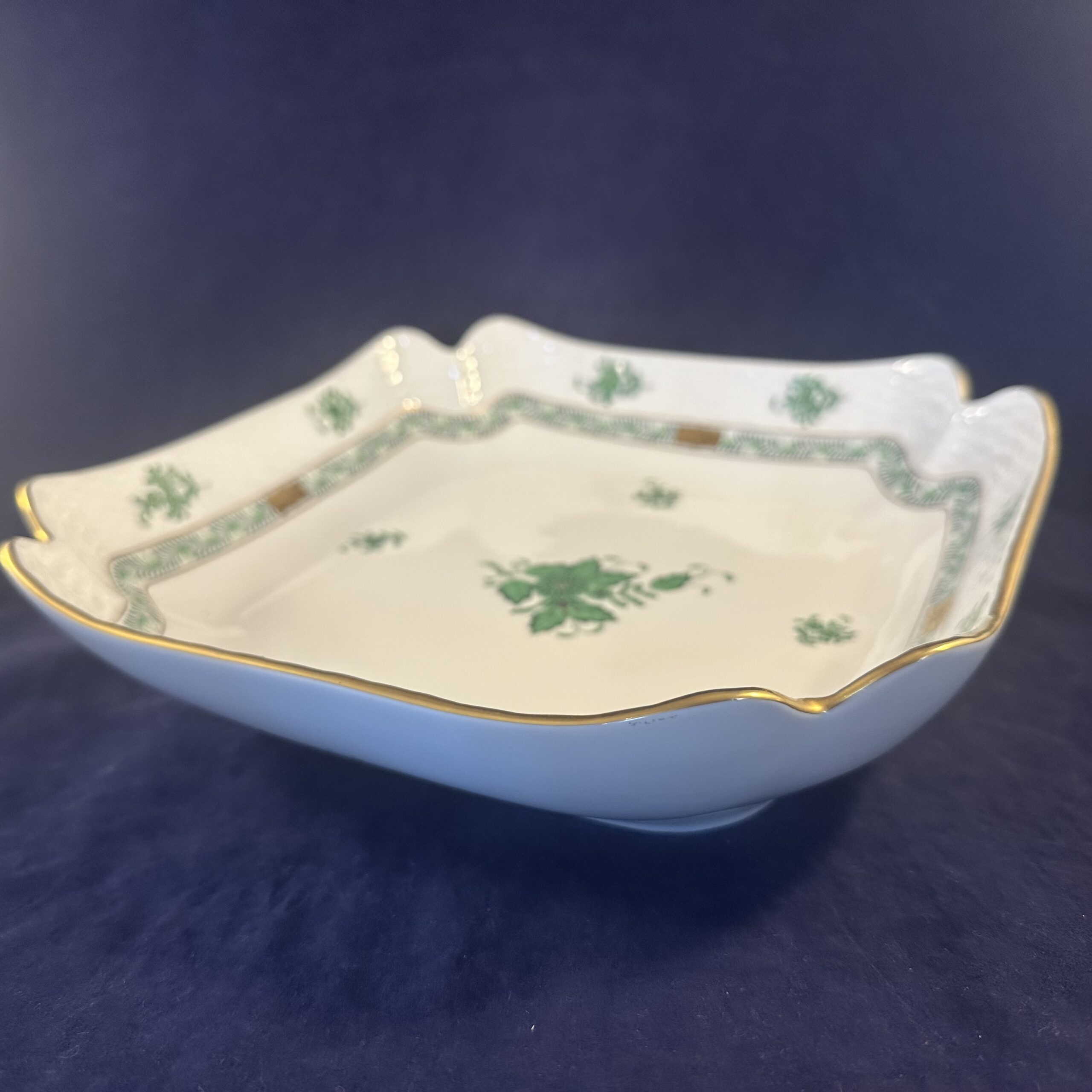 Herend Apponyi groen vierkante schaal 25,5 x 25,5 cm diep 5 cm. nr 181 - Afbeelding 2