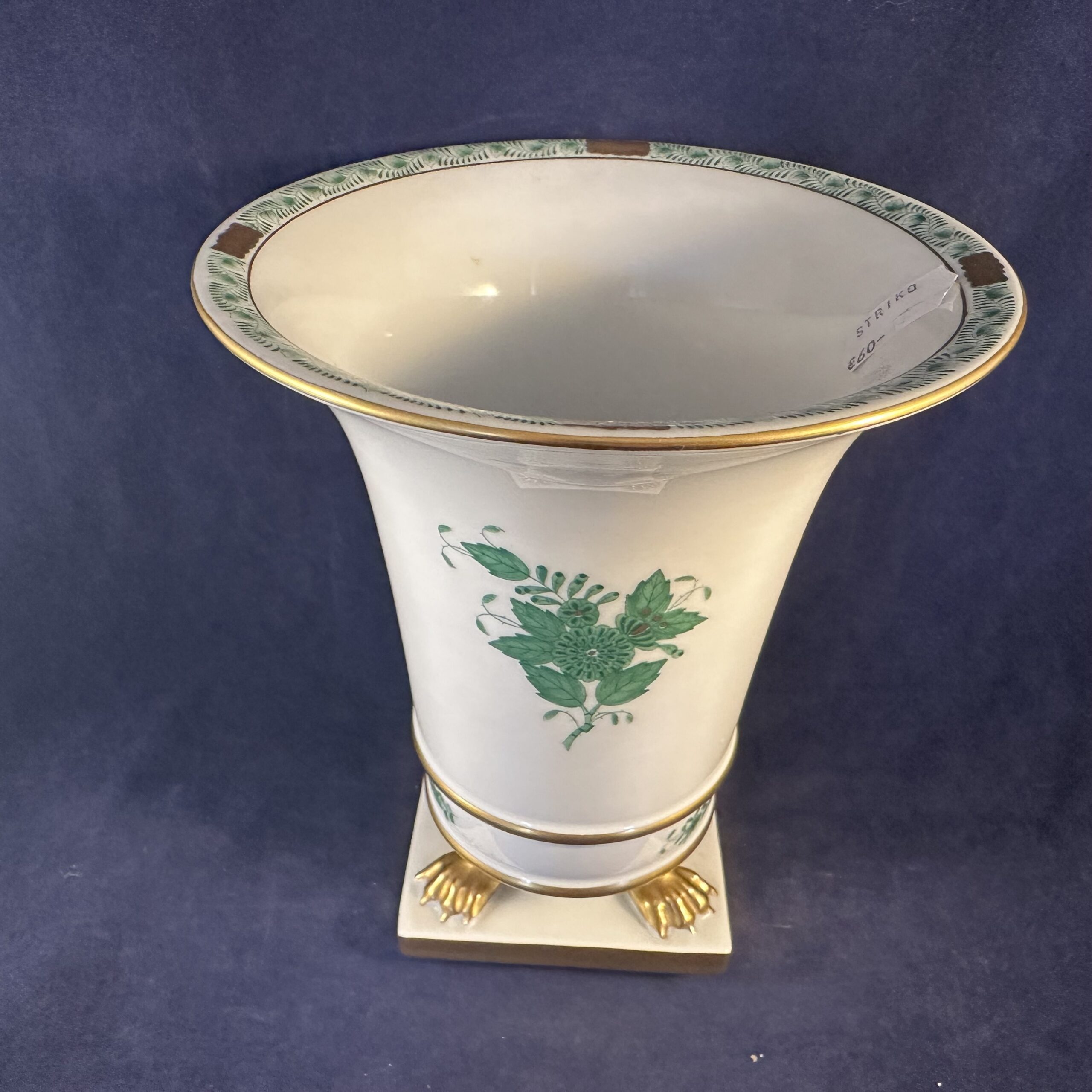 Herend Apponyi groen vaas op pootjes, hoog 17,5 cm Ø 15 cm, nr. 6433 AV - Afbeelding 3